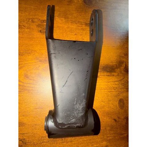 McGaughys Rear 2" Drop Shackles, 2011-2019 LML/L5P (Scratch & Dent) - Image 6