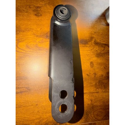 McGaughys Rear 2" Drop Shackles, 2011-2019 LML/L5P (Scratch & Dent) - Image 8
